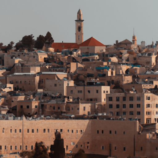 נוף פנורמי של העיר העתיקה של ירושלים, המציג את חומותיה ההיסטוריות ואת ציוני הדרך